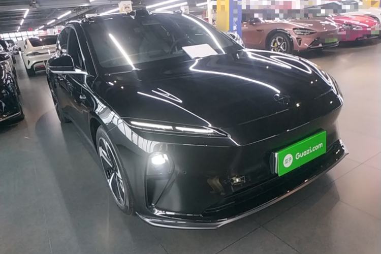 Used Nio ET5T 2024 75kWh Touring Front Right 45 Deg