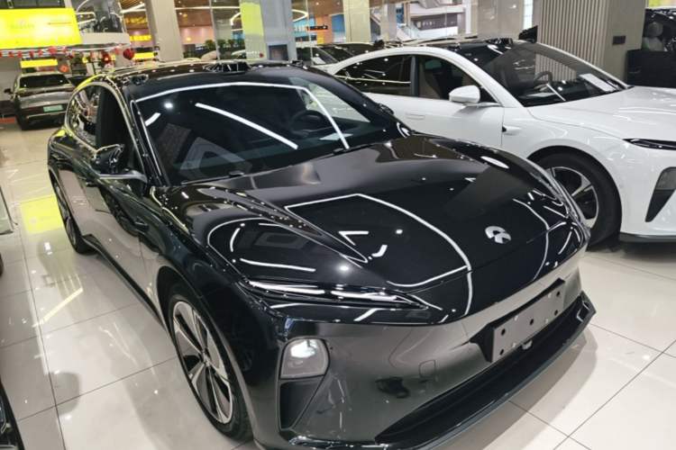 Used Nio ET5T 2024 75kWh Touring Front Right 45 Deg