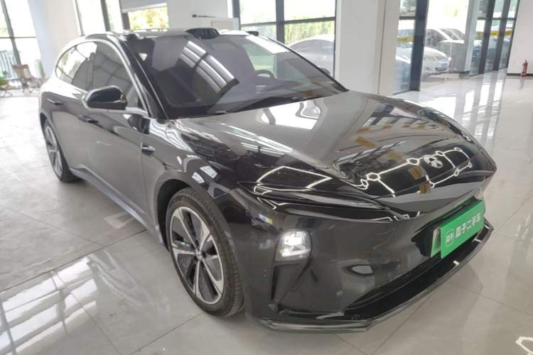 Used Nio ET5T 2024 75kWh Touring Front Right 45 Deg