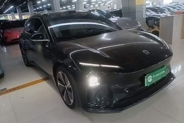 Used Nio ET5T 2024 75kWh Touring Front Right 45 Deg