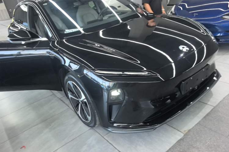 Used Nio ET5T 2024 75kWh Touring Front Right 45 Deg