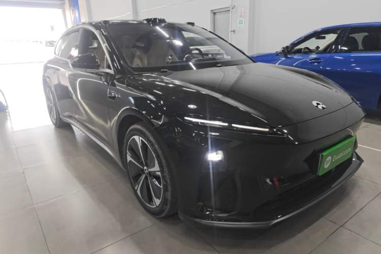 Used Nio ET5T 2024 75kWh Touring Front Right 45 Deg