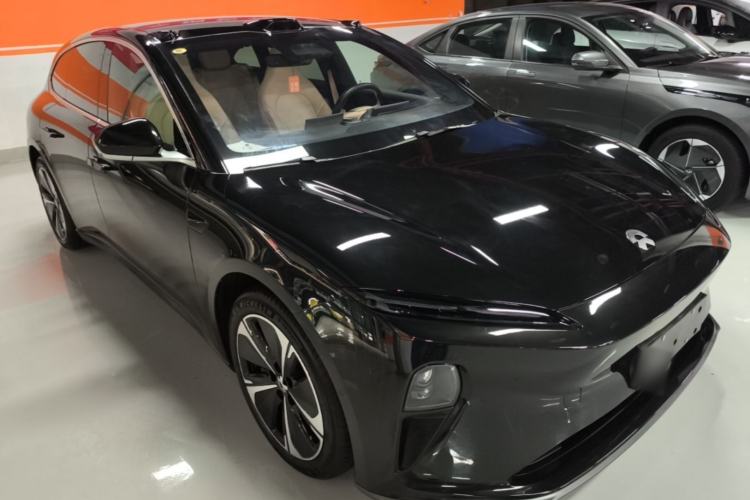 Used Nio ET5T 2024 75kWh Touring Front Right 45 Deg