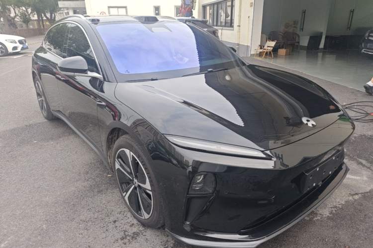 Used Nio ET5T 2024 75kWh Touring Front Right 45 Deg