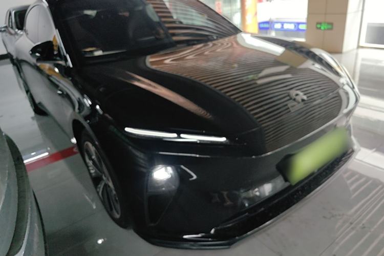 Used Nio ET5T 2024 75kWh Touring Front Right 45 Deg