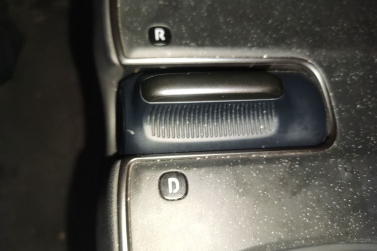 Used Nio ET5T 2024 75kWh Touring Gear Lever