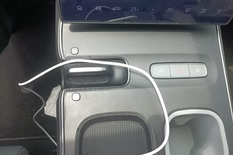 Used Nio ET5T 2024 75kWh Touring Gear Lever