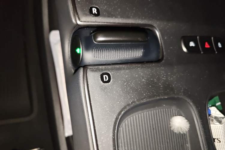 Used Nio ET5T 2024 75kWh Touring Gear Lever