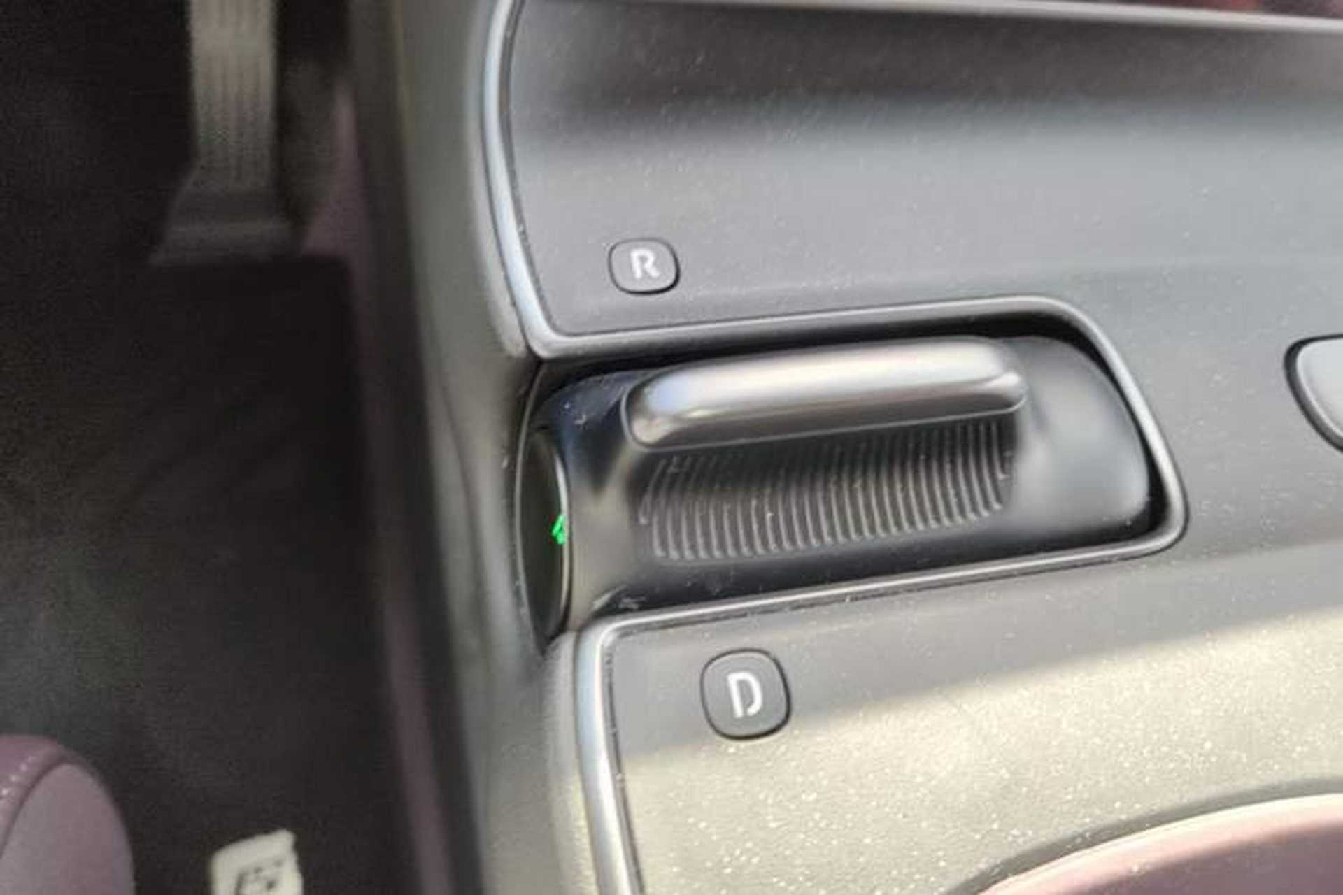 Used Nio ET5T 2024 75kWh Touring Gear Lever