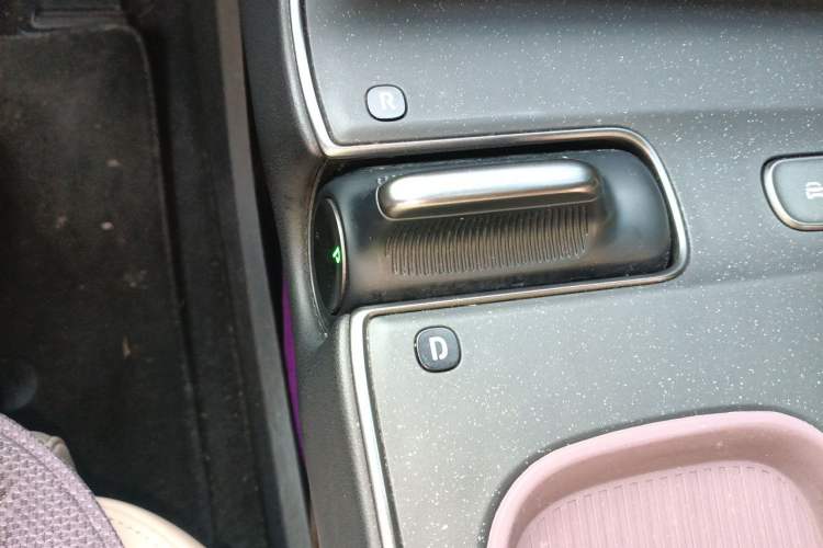 Used Nio ET5T 2024 75kWh Touring Gear Lever