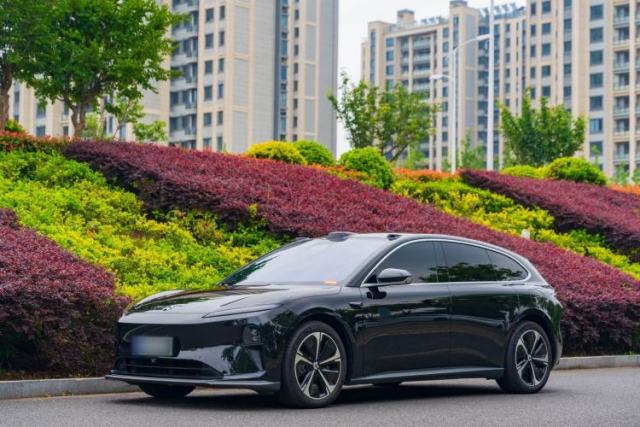Used Nio ET5T 2024 75kWh Touring