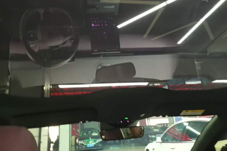 Used Nio ET5T 2024 75kWh Touring Headliner