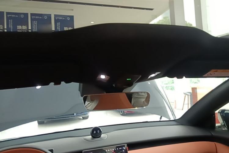 Used Nio ET5T 2024 75kWh Touring Headliner