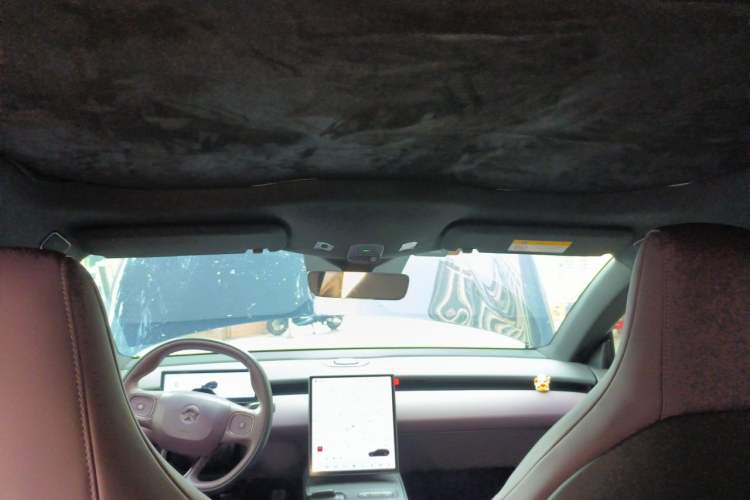 Used Nio ET5T 2024 75kWh Touring Headliner