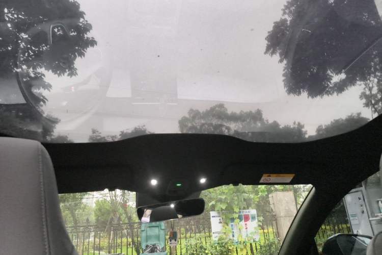 Used Nio ET5T 2024 75kWh Touring Headliner