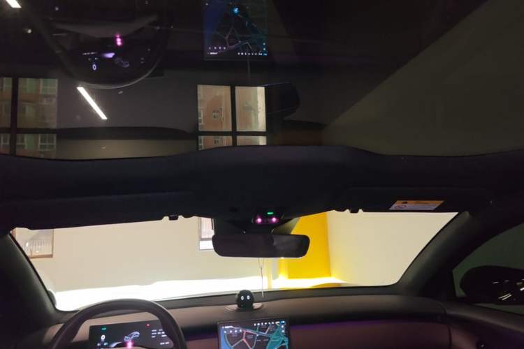 Used Nio ET5T 2024 75kWh Touring Headliner