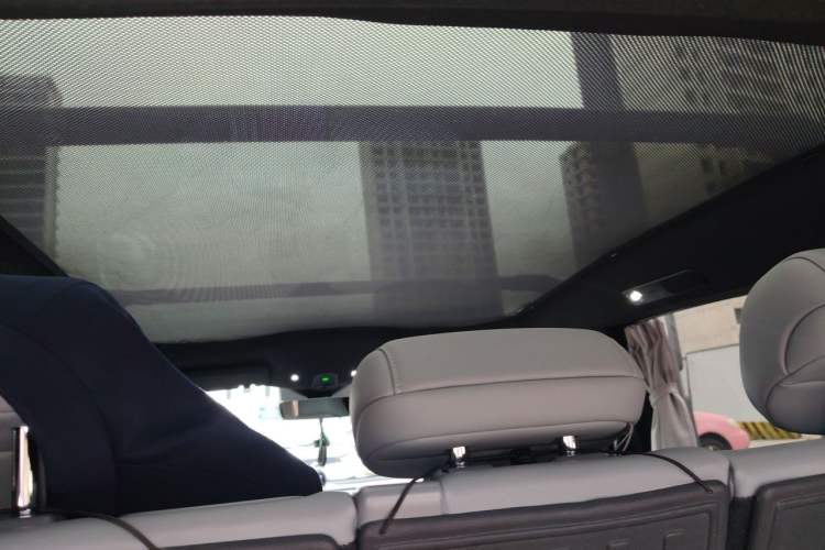 Used Nio ET5T 2024 75kWh Touring Headliner