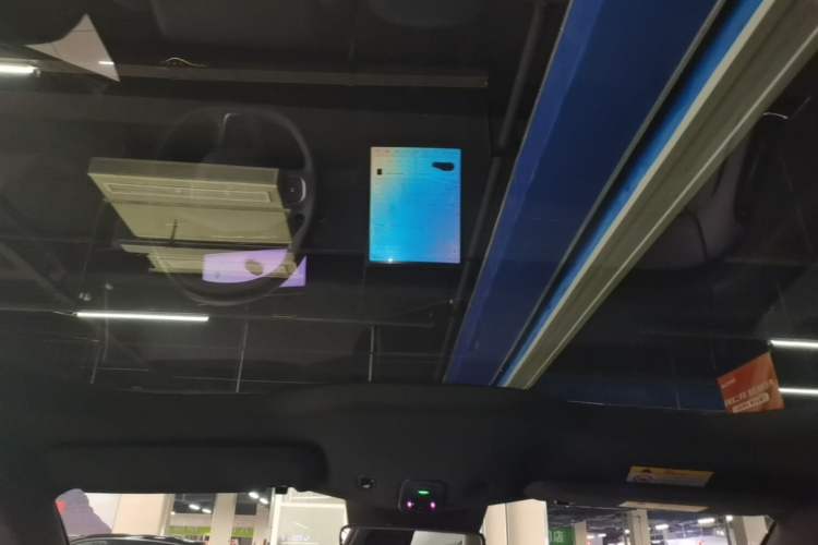 Used Nio ET5T 2024 75kWh Touring Headliner