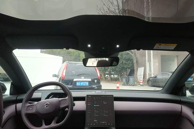 Used Nio ET5T 2024 75kWh Touring Headliner