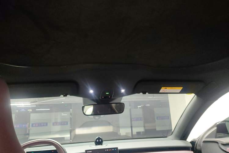 Used Nio ET5T 2024 75kWh Touring Headliner