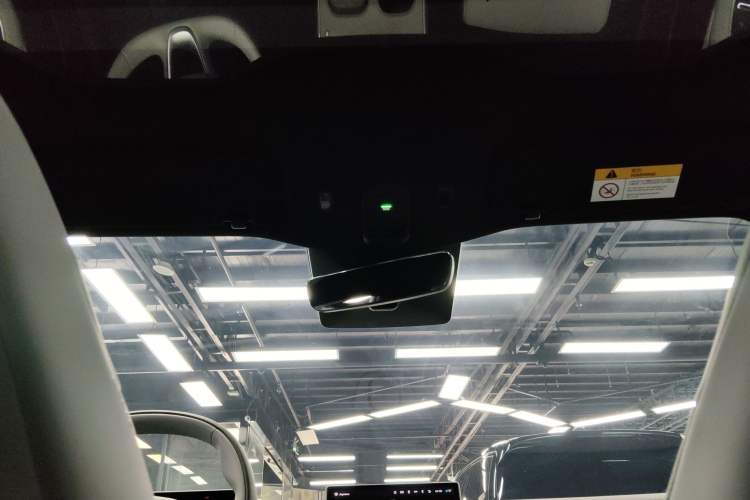 Used Nio ET5T 2024 75kWh Touring Headliner