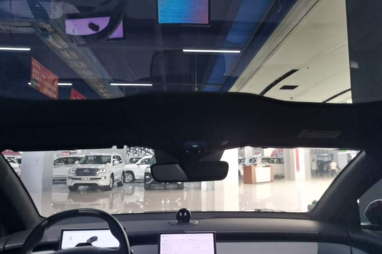 Used Nio ET5T 2024 75kWh Touring Headliner