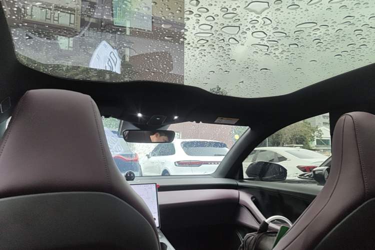 Used Nio ET5T 2024 75kWh Touring Headliner