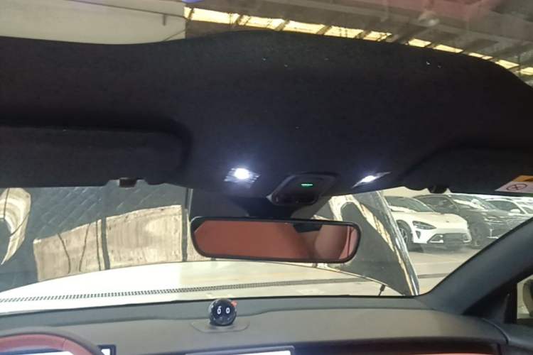 Used Nio ET5T 2024 75kWh Touring Headliner