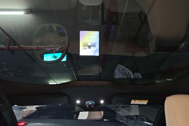Used Nio ET5T 2024 75kWh Touring Headliner