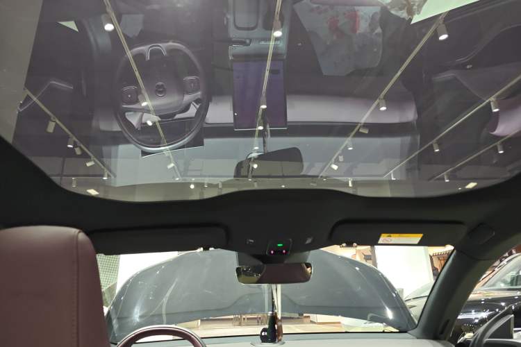 Used Nio ET5T 2024 75kWh Touring Headliner