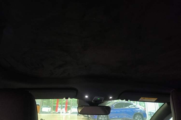 Used Nio ET5T 2024 75kWh Touring Headliner