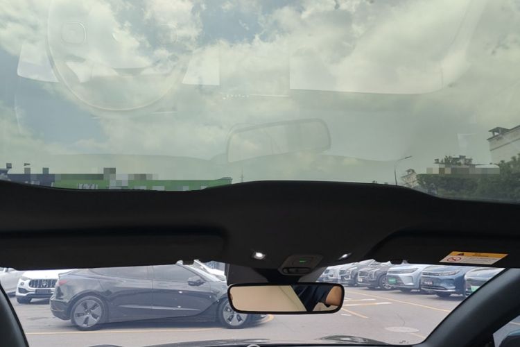 Used Nio ET5T 2024 75kWh Touring Headliner