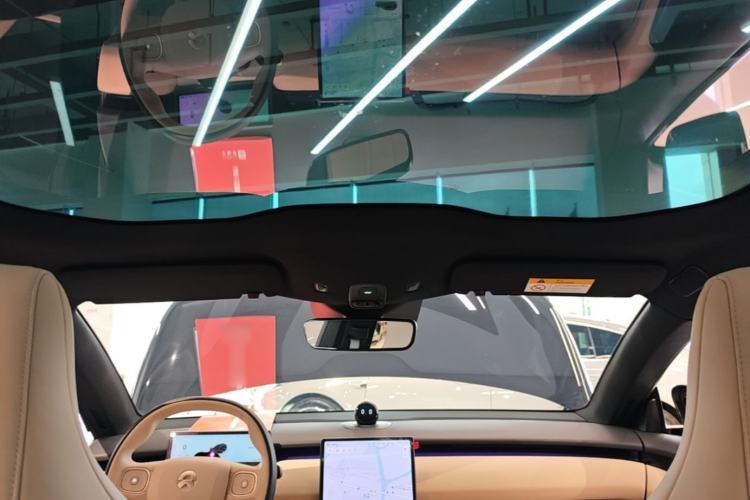 Used Nio ET5T 2024 75kWh Touring Headliner