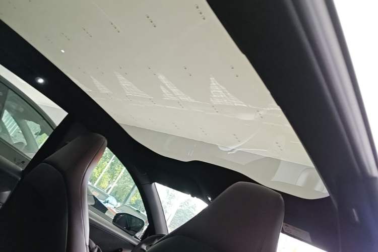 Used Nio ET5T 2024 75kWh Touring Headliner