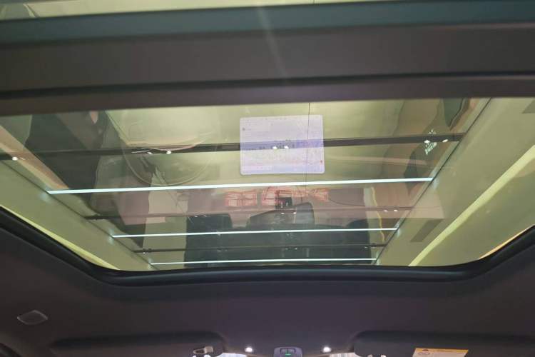 Used Nio ET5T 2024 75kWh Touring Headliner