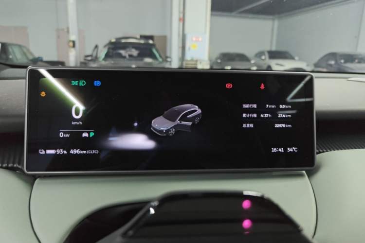 Used Nio ET5T 2024 75kWh Touring Instrument Cluster