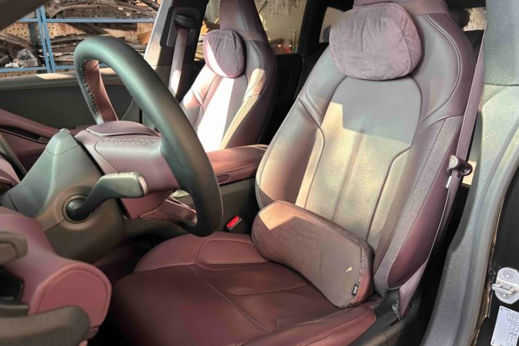 Used Nio ET5T 2024 75kWh Touring Interior 1