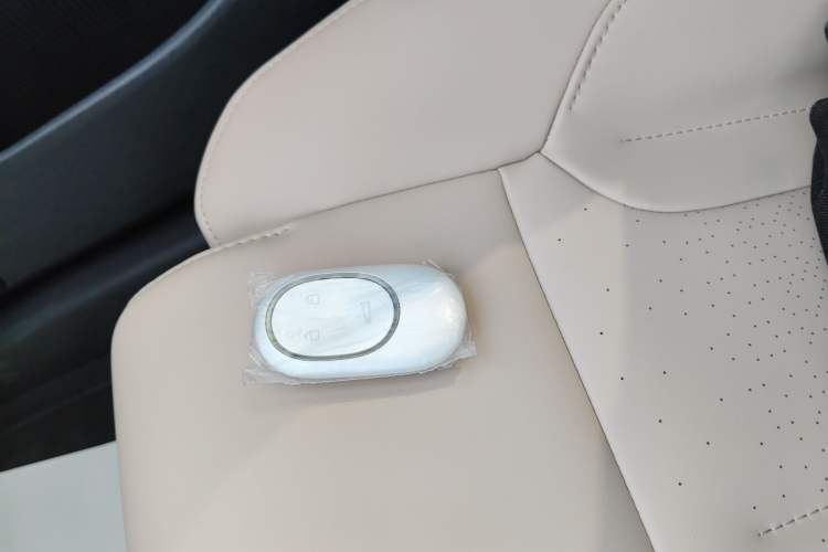 Used Nio ET5T 2024 75kWh Touring Interior 1
