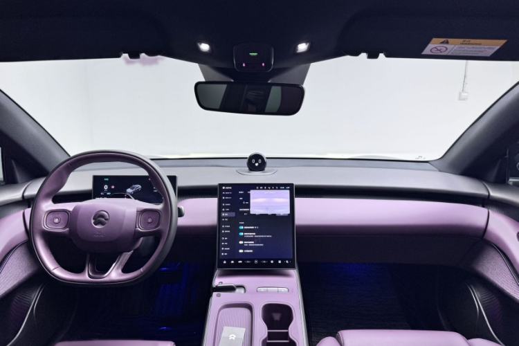 Used Nio ET5T 2024 75kWh Touring Interior 1