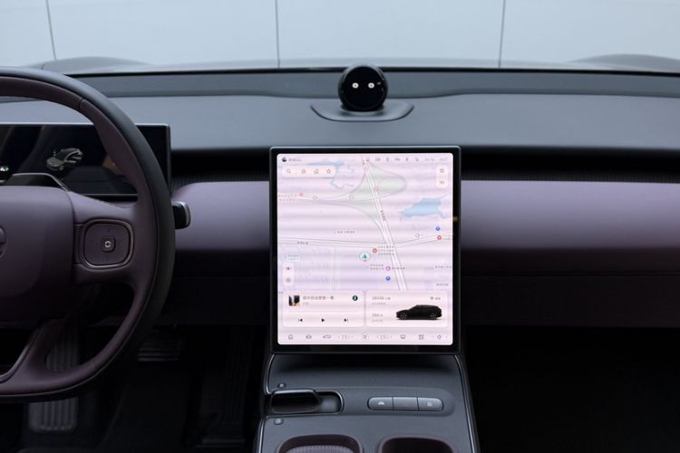 Used Nio ET5T 2024 75kWh Touring Interior 10