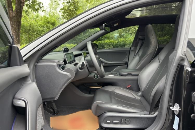 Used Nio ET5T 2024 75kWh Touring Interior 2