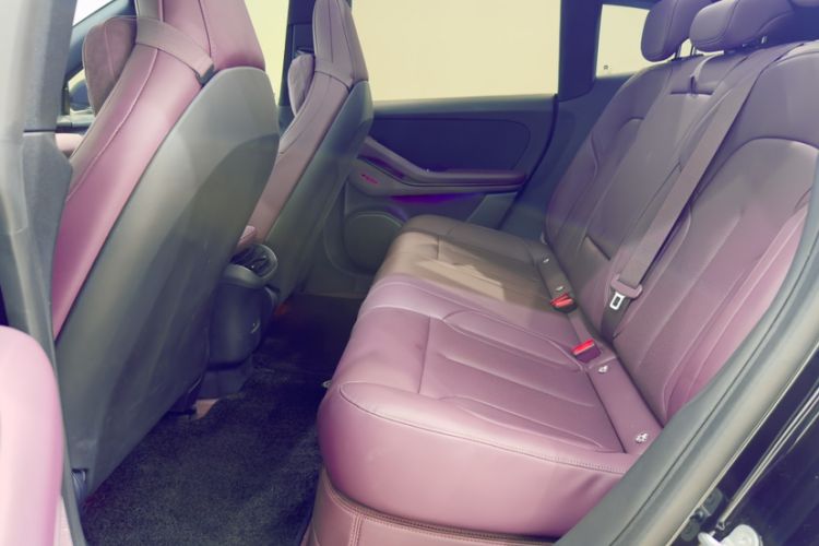 Used Nio ET5T 2024 75kWh Touring Interior 2