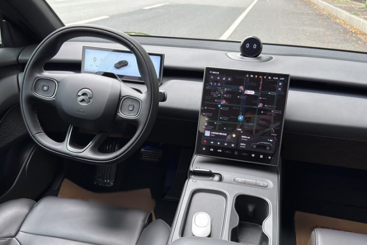 Used Nio ET5T 2024 75kWh Touring Interior 3