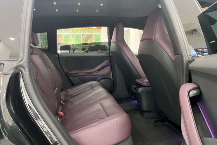 Used Nio ET5T 2024 75kWh Touring Interior 3