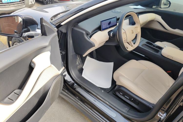 Used Nio ET5T 2024 75kWh Touring Interior 3