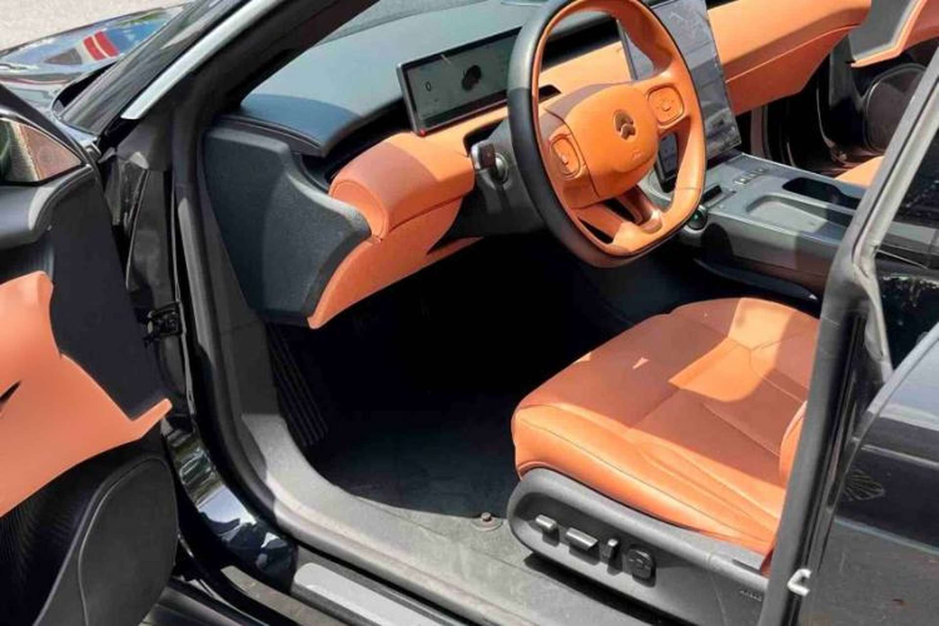 Used Nio ET5T 2024 75kWh Touring Interior 3