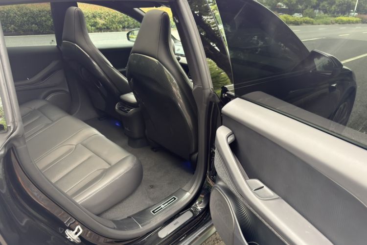 Used Nio ET5T 2024 75kWh Touring Interior 4
