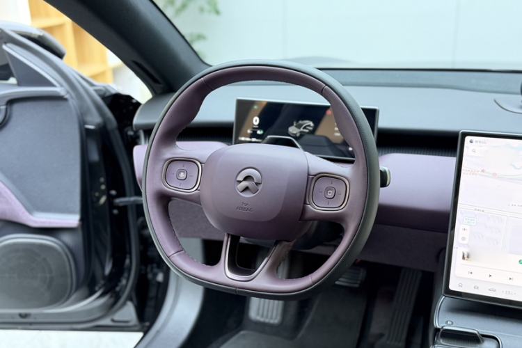 Used Nio ET5T 2024 75kWh Touring Interior 4