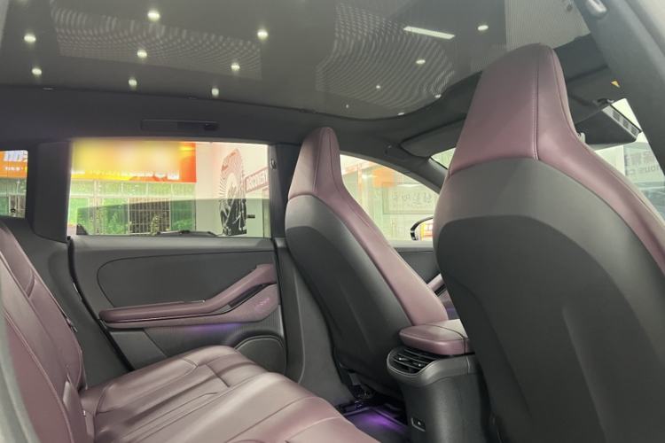 Used Nio ET5T 2024 75kWh Touring Interior 4