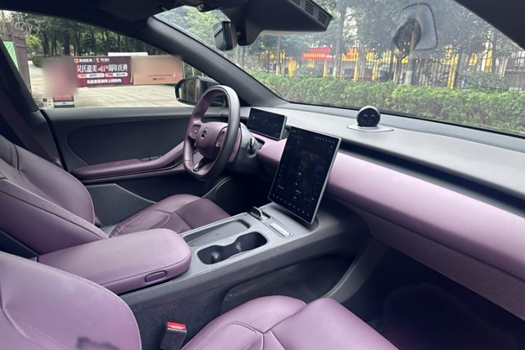 Used Nio ET5T 2024 75kWh Touring Interior 5
